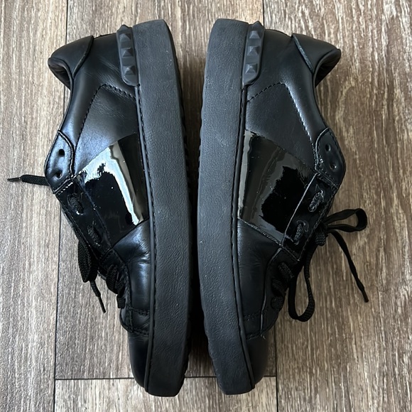 Valentino Garavani Snaeakers - Picture 9 of 15